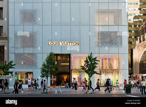 louis vuitton manhattan|Louis Vuitton outlet ny.